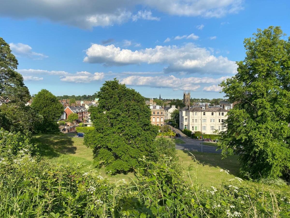 Stunning 1-Bed Flat In Heart Of Tunbridge Wells رويال تونبريدج ويل المظهر الخارجي الصورة